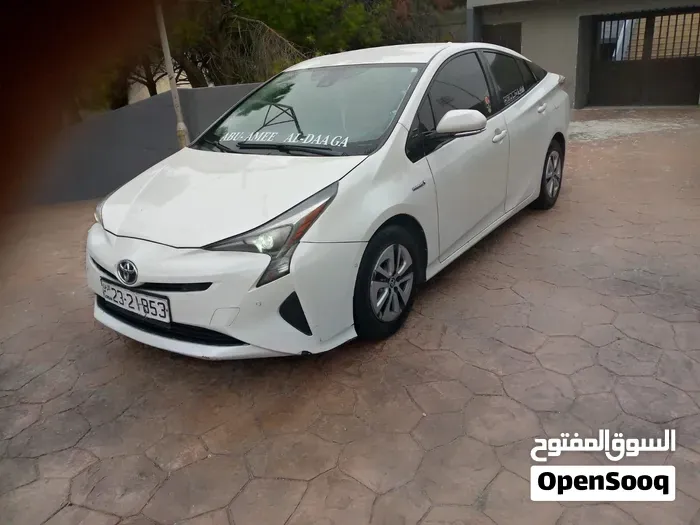 Toyota Prius 2017 photo 5