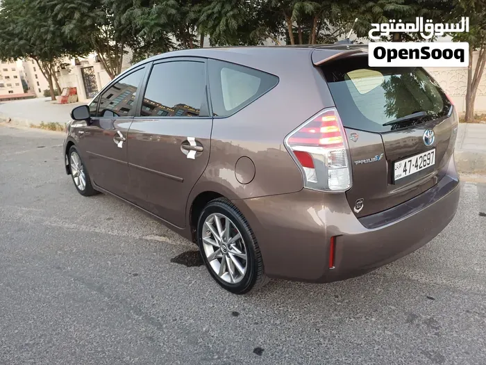 Toyota Prius 2017 photo 4