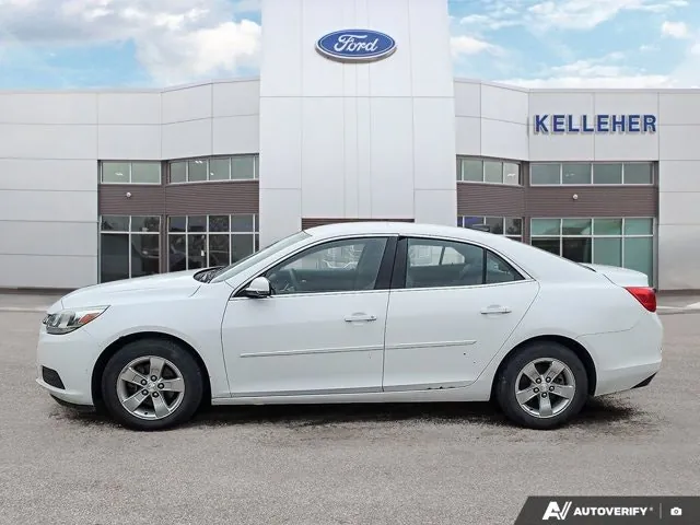 Chevrolet Malibu 2016 photo 2