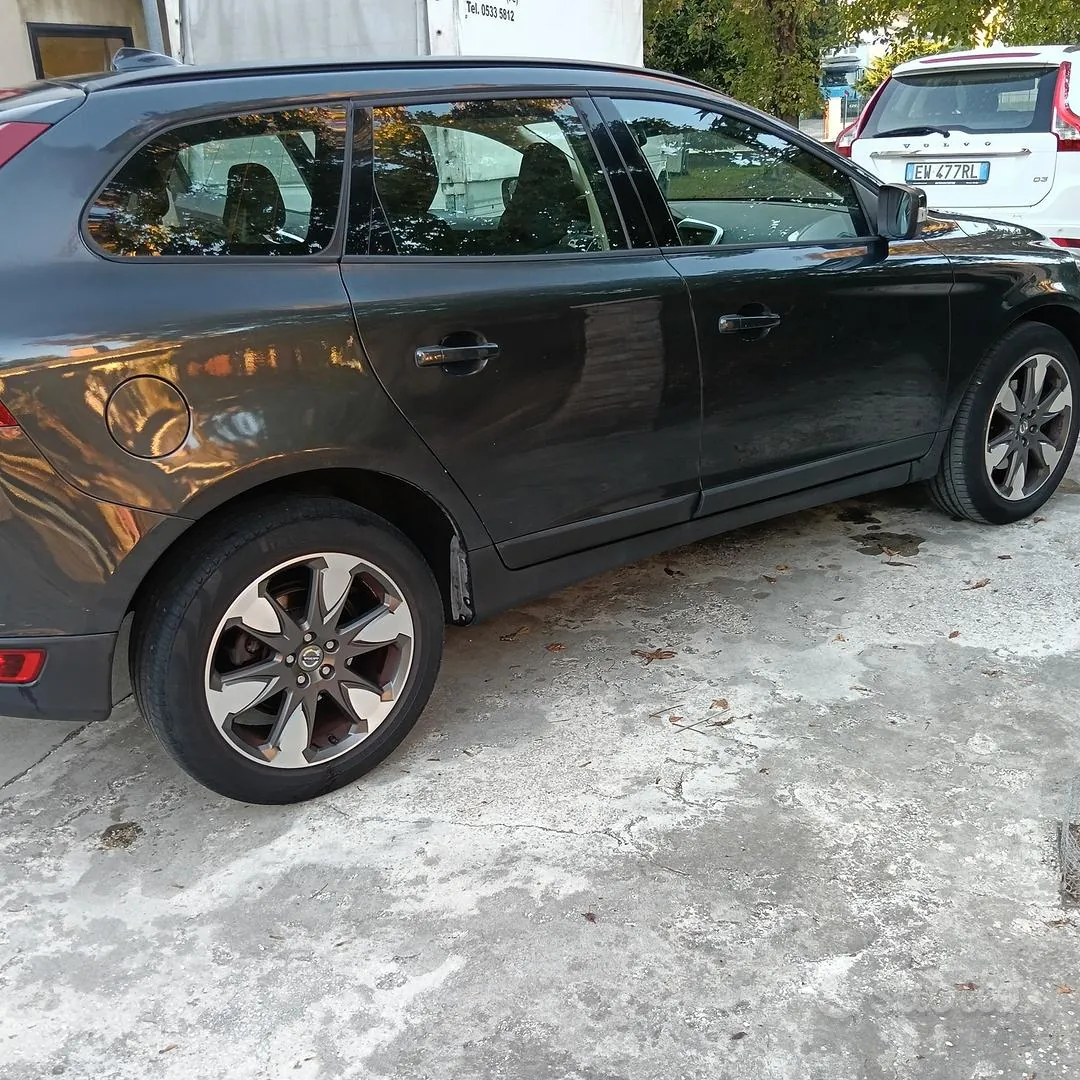 Volvo Xc60 2012 photo 4