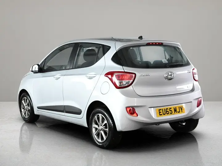 Hyundai I10 2015 photo 3