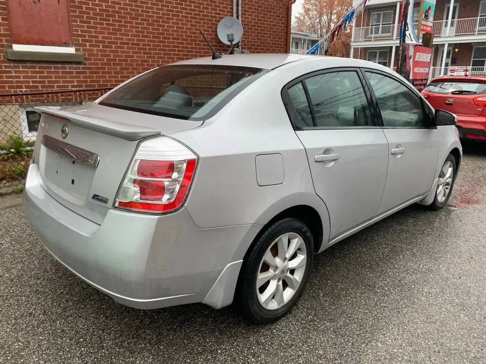 Nissan Sentra 2011 photo 3