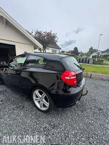 BMW 116D 2011 photo 5