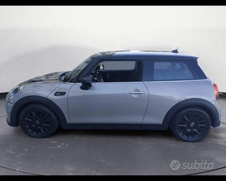 Mini Cooper 2023 photo 3