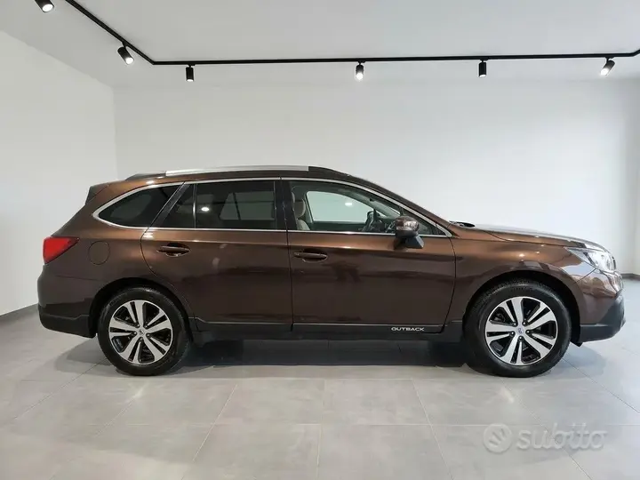 Subaru Outback 2019 photo 4