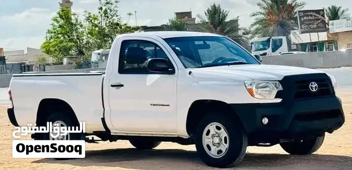 Toyota Tacoma 2011 photo 2