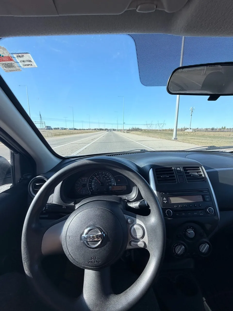 Nissan Micra 2015 photo 4