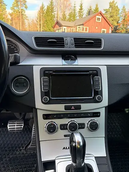 Volkswagen Passat 2013 photo 4