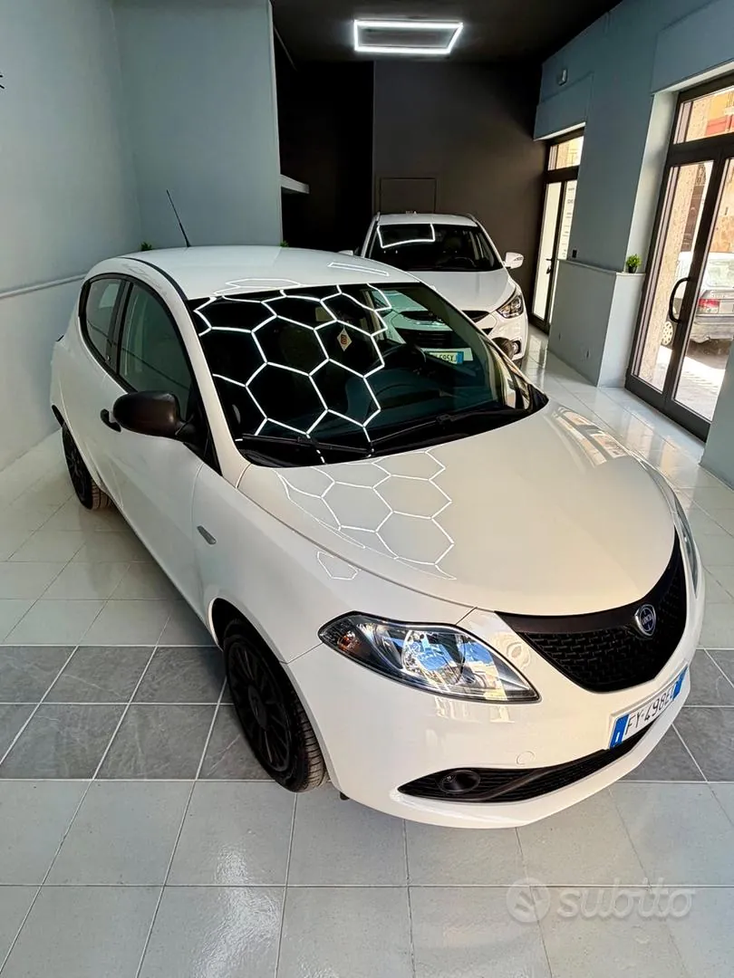 Lancia Ypsilon 2019 photo 4