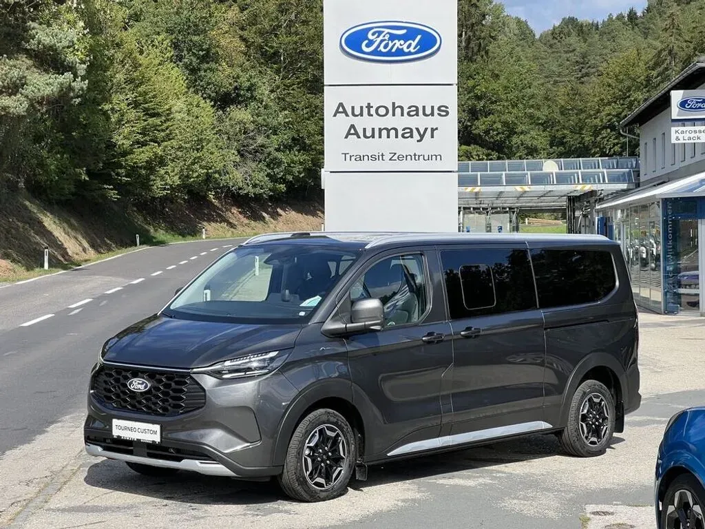 Ford Tourneo