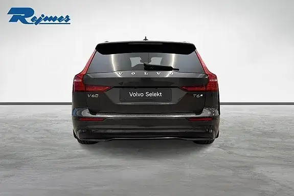 Volvo V60 2025 photo 5