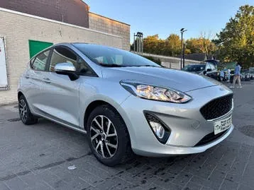 Ford Fiesta 2019 photo 2