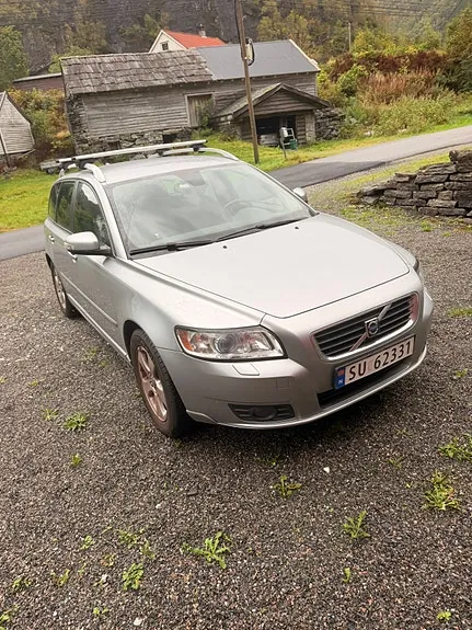 Volvo V50