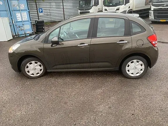 Citroen C3 2012 photo 3