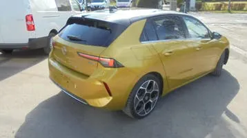 Opel Astra 2023 photo 3