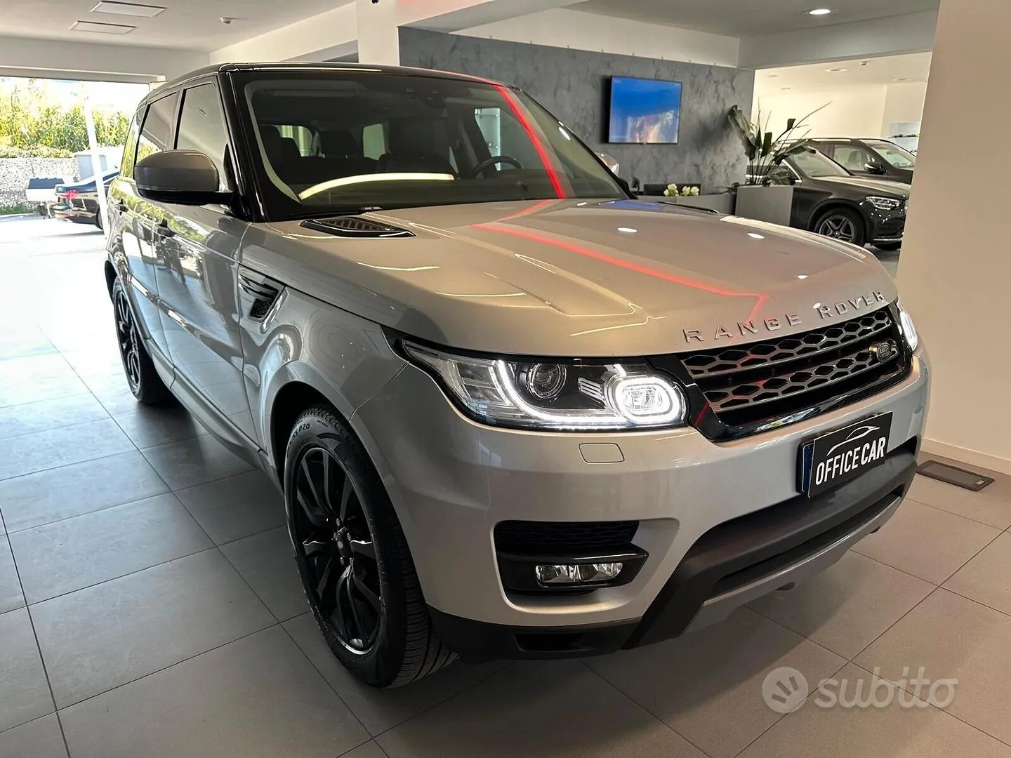 Land Rover Range Rover Sport 2017 photo 3