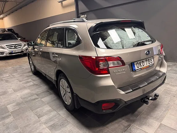 Subaru Outback 2016 photo 4
