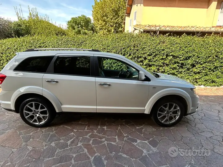 Fiat Freemont 2013 photo 2