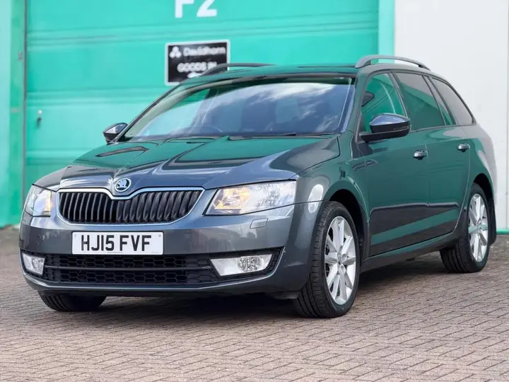 Skoda Octavia 2015 photo 3