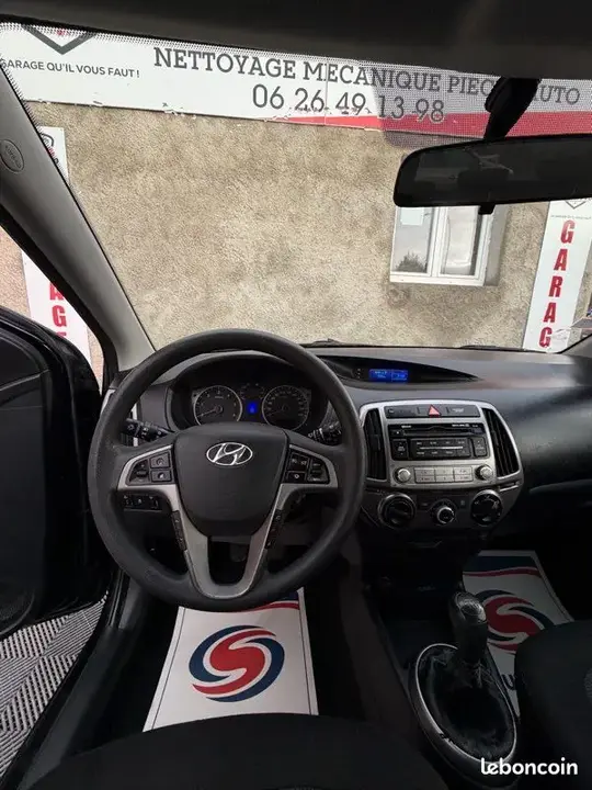 Hyundai I20 2013 photo 3