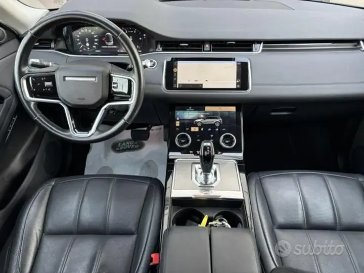 Land Rover Evoque 2022 photo 4
