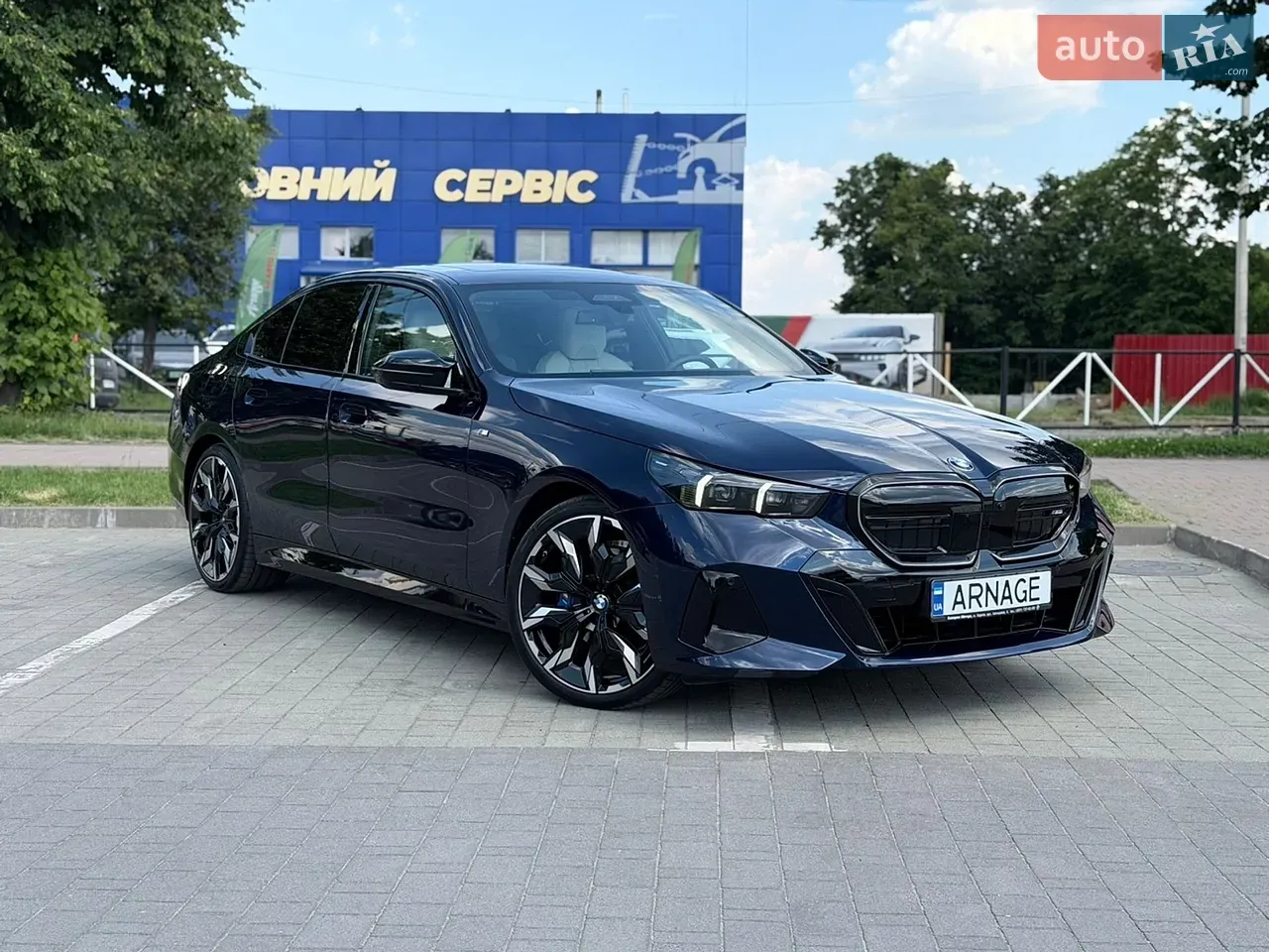 BMW 5 Series 2025 photo 3