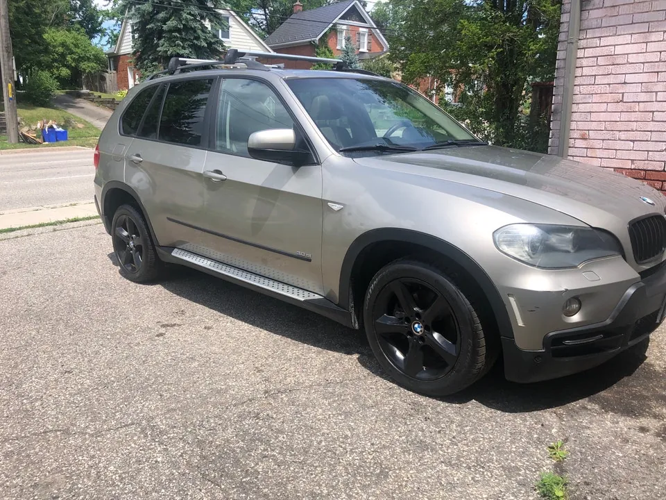 BMW X5 2008 photo 2