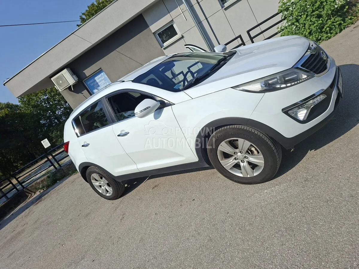 Kia Sportage 2012 photo 4