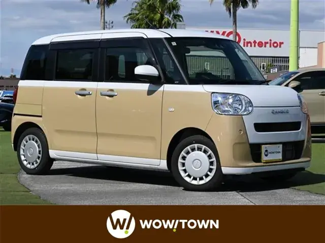 Daihatsu Move Canvas 2024 photo 2