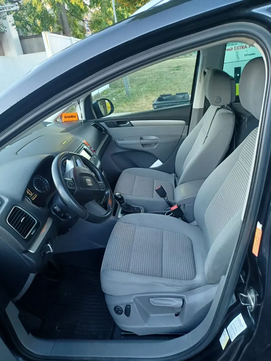 Seat Alhambra 2011 photo 3