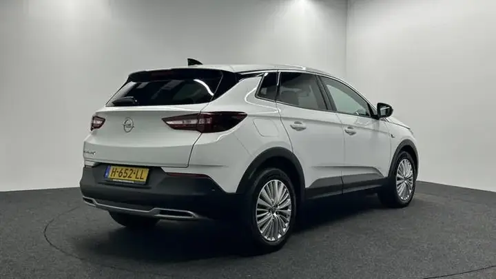 Opel Grandland X 2020 photo 2