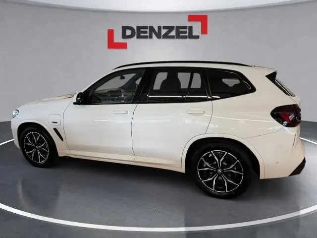 BMW X3 2022 photo 2