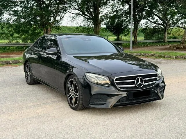 Mercedes-Benz E300