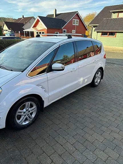 Ford S-Max