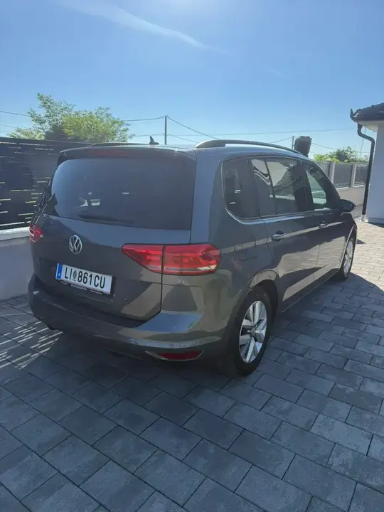 Volkswagen Touran 2016 photo 3