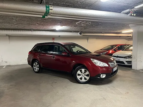 Subaru Outback 2010 photo 3