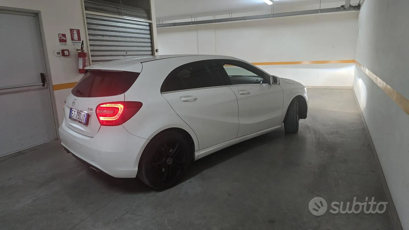 Mercedes-Benz A-Class 2014 photo 3