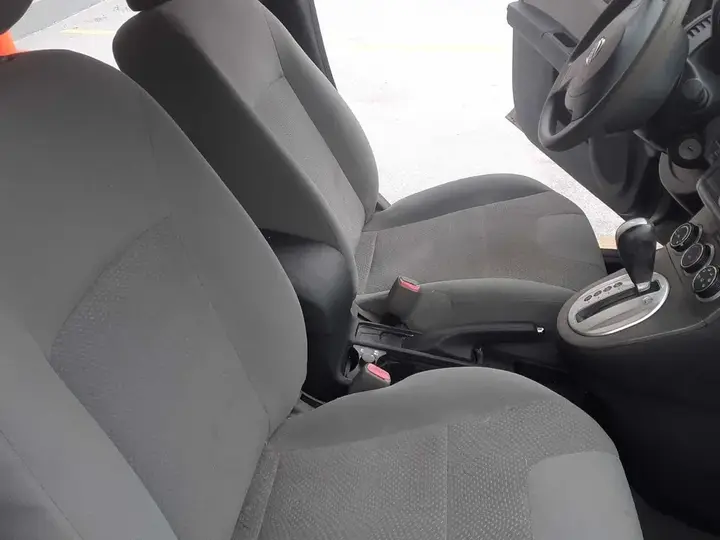 Nissan Sentra 2011 photo 3