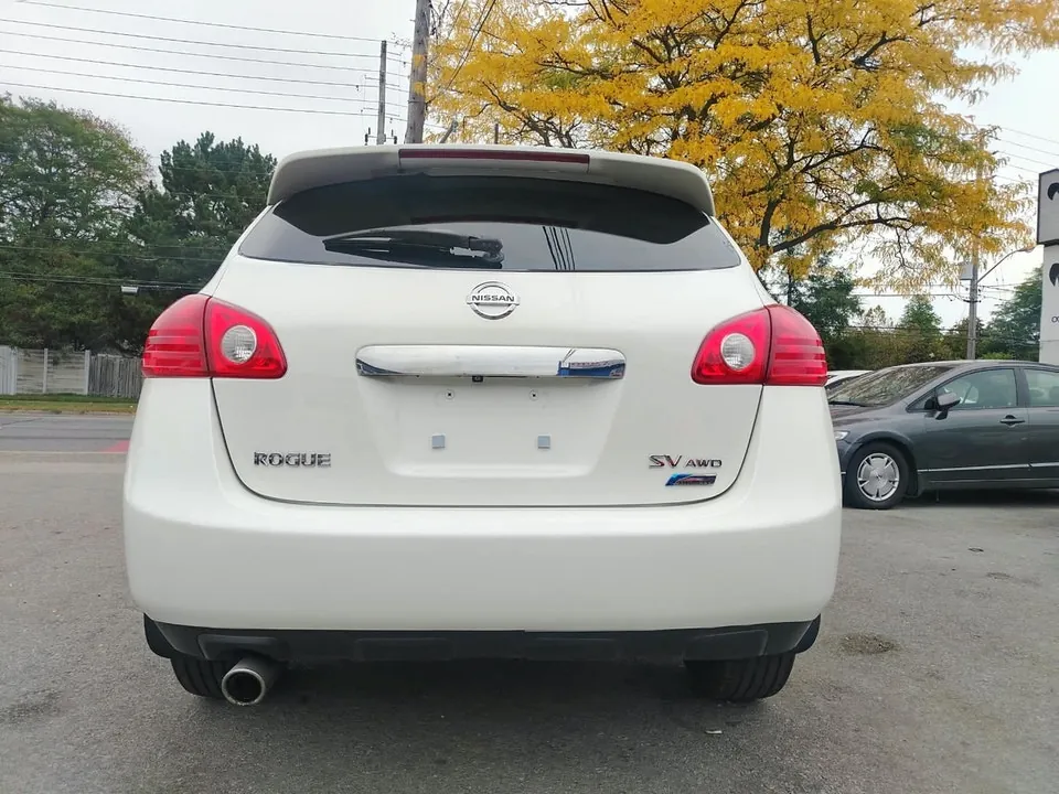 Nissan Rogue 2012 photo 4