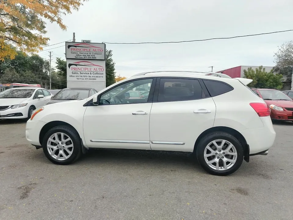 Nissan Rogue 2012 photo 2