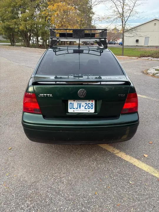 Volkswagen Jetta 2000 photo 3