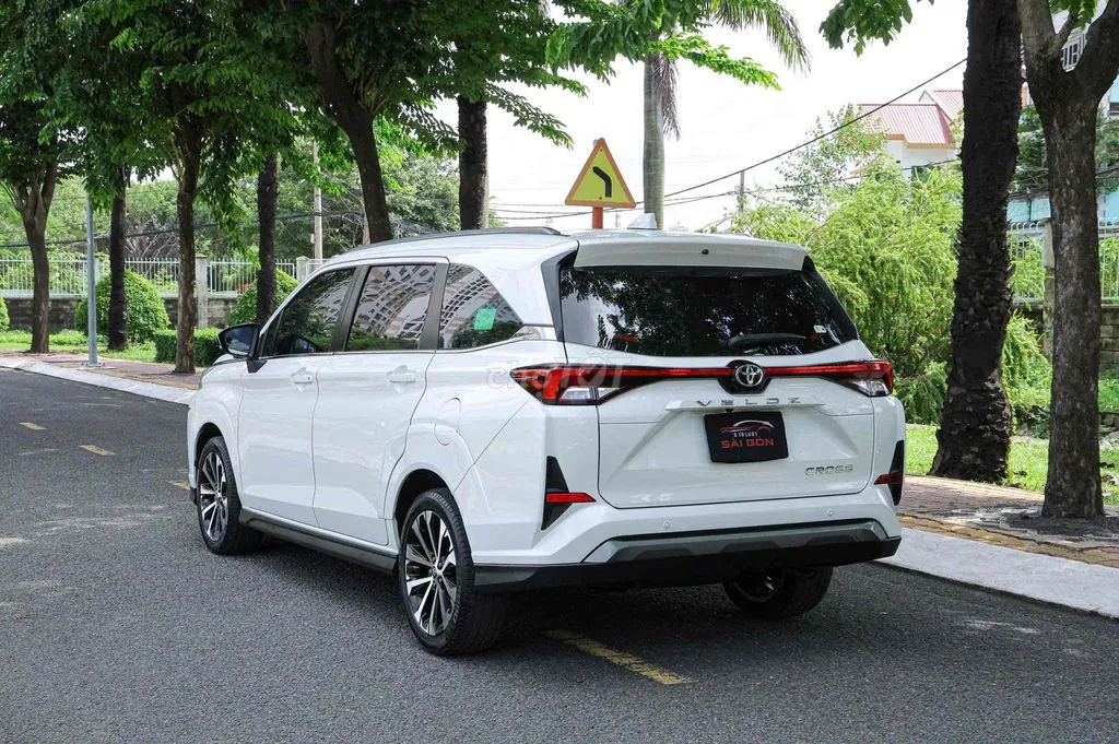 Toyota Veloz Cross 2022 photo 5