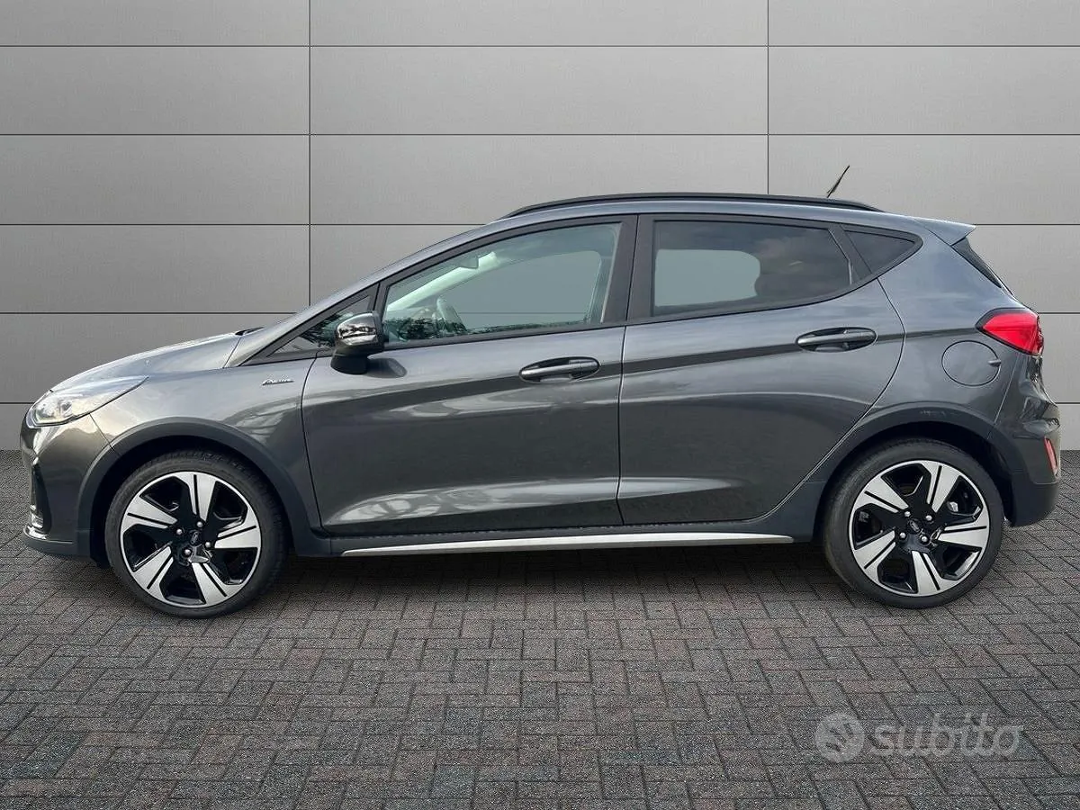 Ford Fiesta 2022 photo 2