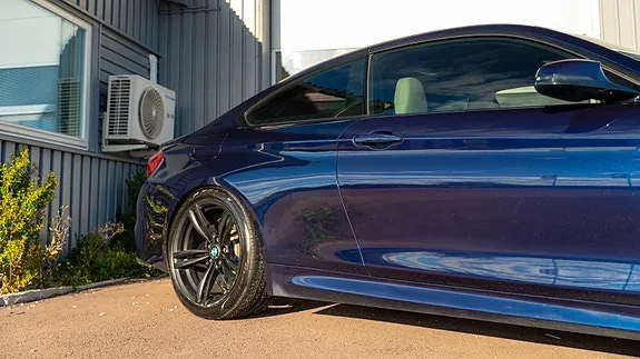 BMW M4 2015 photo 3
