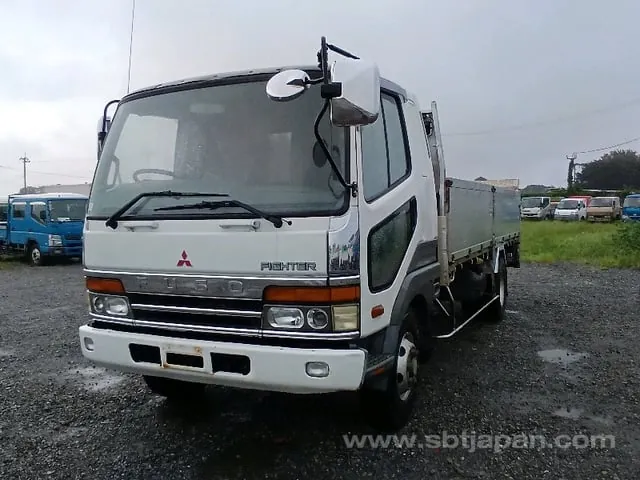 Mitsubishi Fighter 1995 photo 2