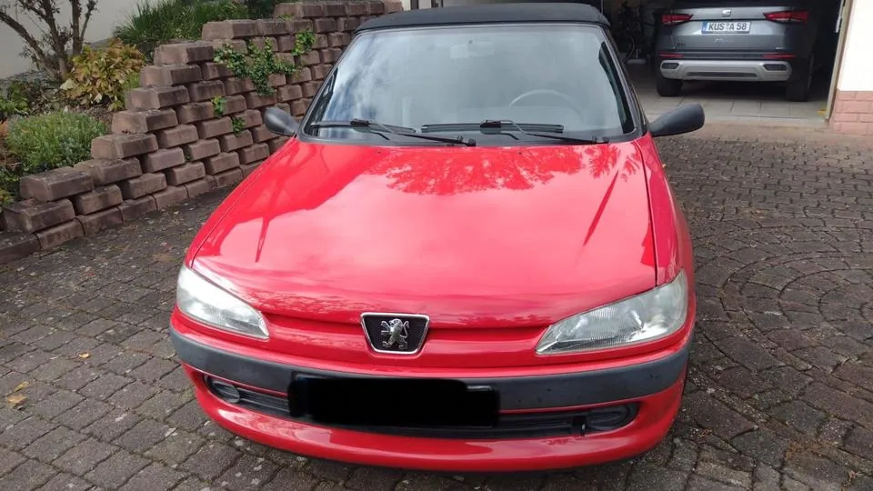 Peugeot 306