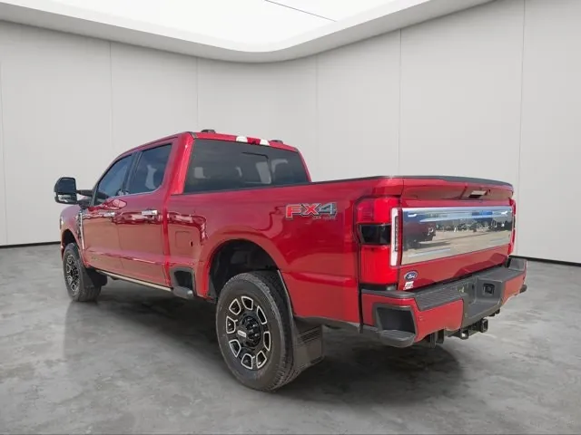 Ford Super Duty F-350 2024 photo 3