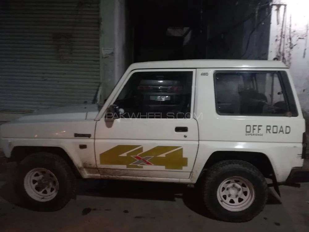 Daihatsu Rocky