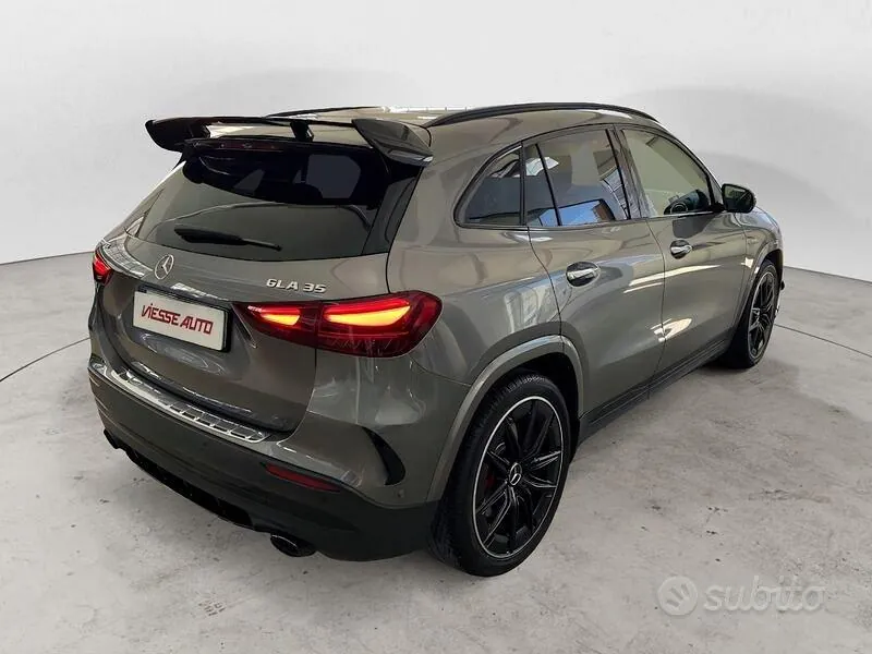 Mercedes-Benz Gla 2024 photo 5