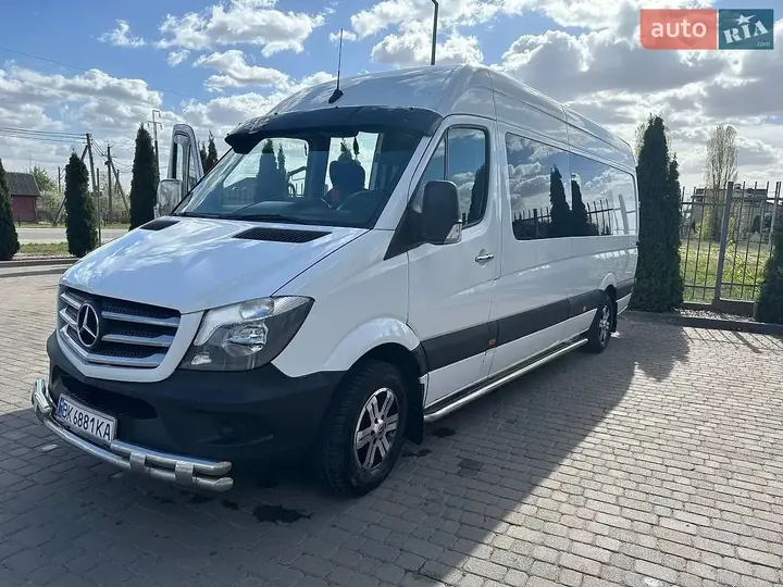 Mercedes-Benz Sprinter